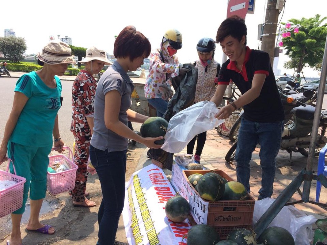 Ban tre dem dua hau vung lu den tre em vung cao-Hinh-6